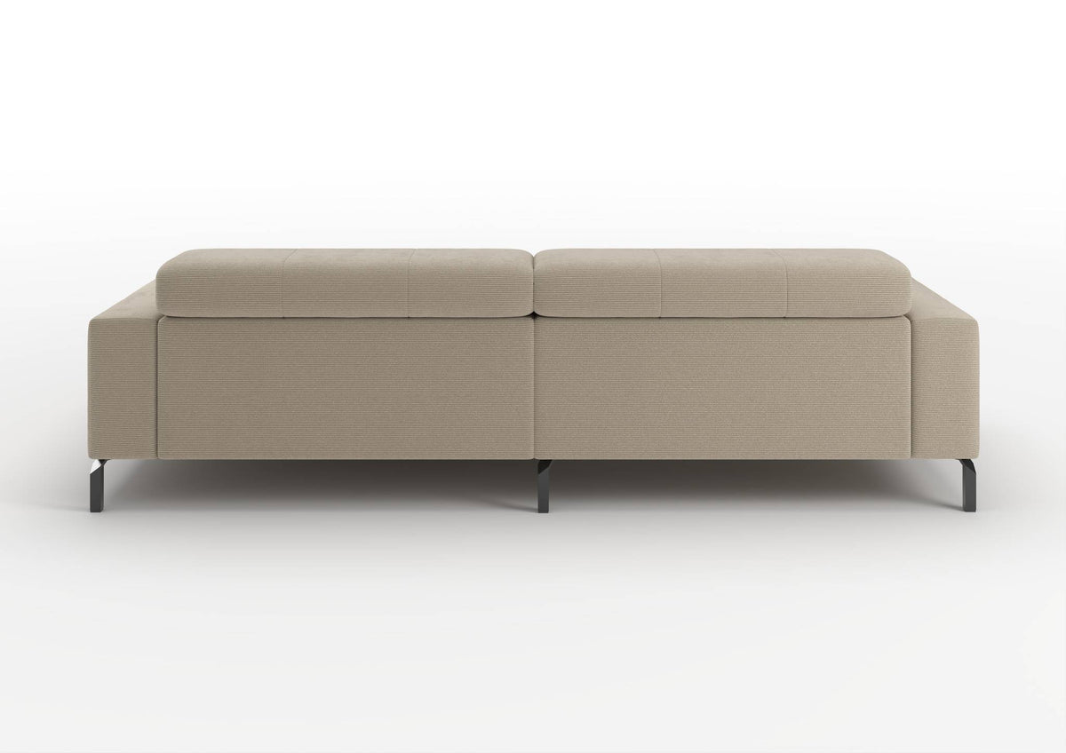 Kalmar Ecksofa kompakt mit Ottomane in Feincord Sand, Ottomane rechts – Rückansicht