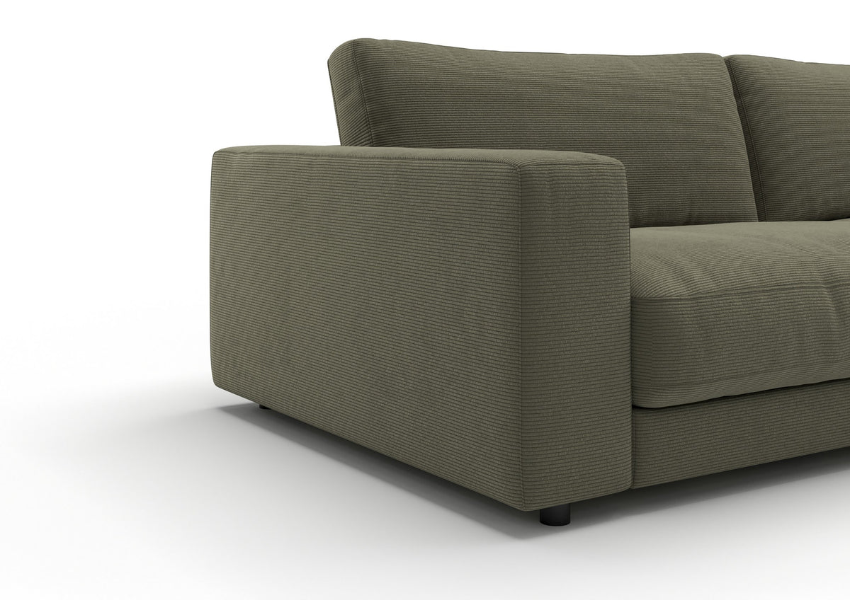 Skagen Ecksofa mit Longchair in Feincord Oliv, Longchair rechts – Detail Armlehne